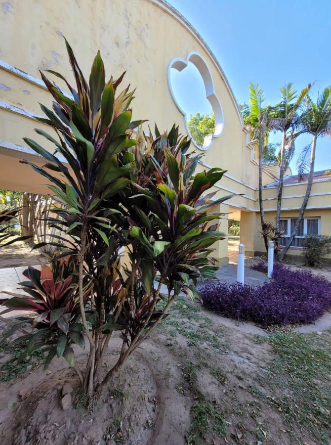 Hotel Portico Norte Tartagal Eksteriør bilde